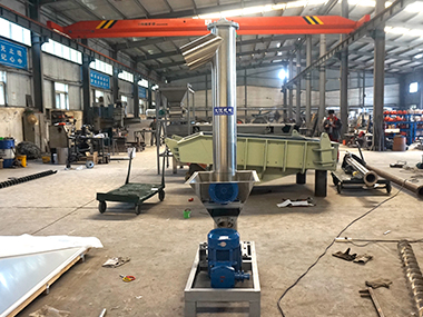 垂直螺旋输送机