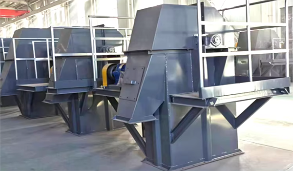 TD250型斗式提升机